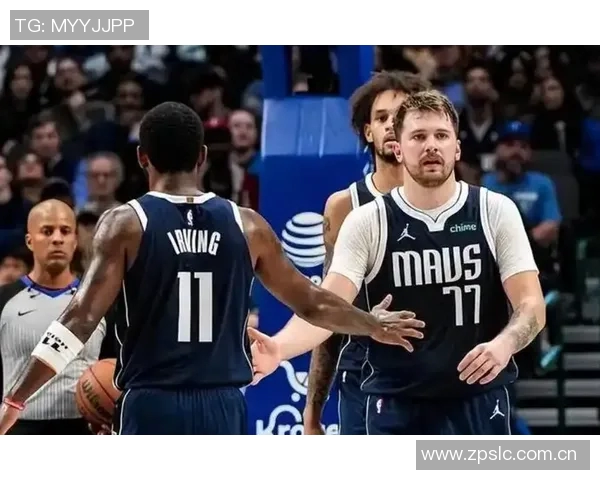 浓眉晒照为新赛季热身队友拉塞尔欧文弗拉格齐聚展现团队氛围