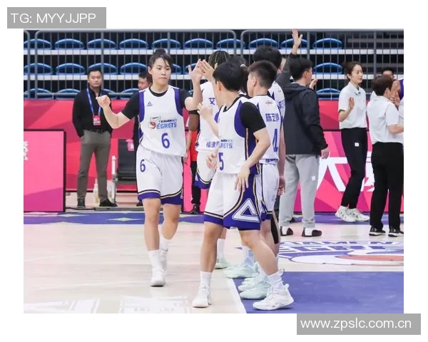 福建厦门白鹭女篮蓄势待发迎接2025年全国女子篮球锦标赛第二阶段挑战