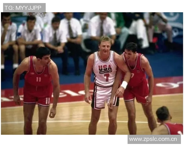 文班谈KG训练趣事解析他与队友对手裁判媒体的独特关系