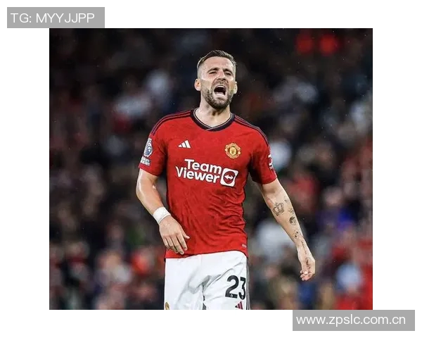 曼联旧将警告卢克肖懒惰或成双红会隐患萨拉赫将发起攻击