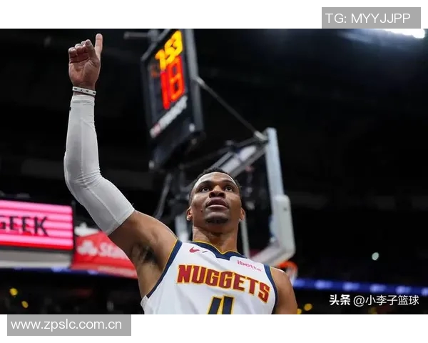 威少以前MVP身份签非保障合同这一选择在NBA历史上极为罕见 威少以前MVP身份签非保障合同这一选择在NBA历史上极为罕见