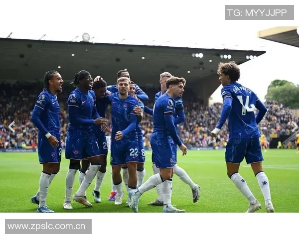 切尔西与阿森纳争夺巴萨中场卡萨多转会费预计3500万欧元