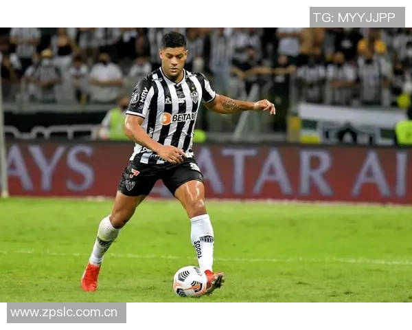 米内罗竞技庆祝胡尔克500球里程碑展现球队团结与荣耀