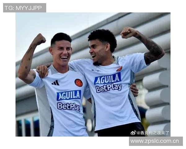 迪亚斯称赞J罗为哥伦比亚全力以赴的榜样与精神领袖