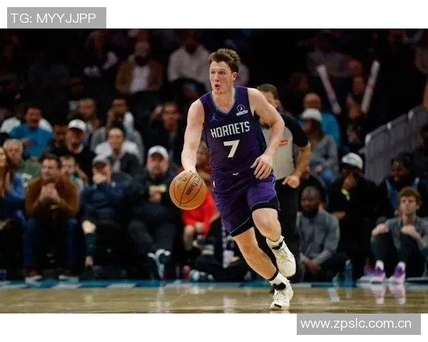 克尼佩尔新秀赛季表现惊艳场均216分7篮板三项命中率超高