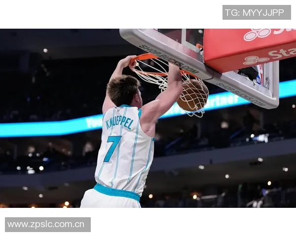 桑德斯创个人新高20分展现科比风范克尼佩尔稳定发挥贡献23分杨瀚森短短2分钟斩获4分